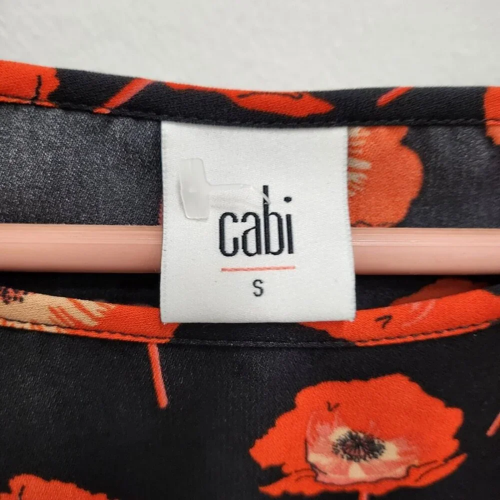 Cabi Womens‎ Flanders Blouse Small Black Red Poppy Floral Split Back Top #3251 - Picture 5 of 8
